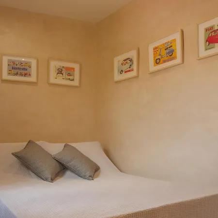 3 Bedroom Ghibellina Stylish Appartamento